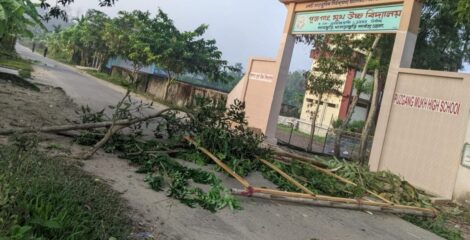 খাগড়াছড়িতে অবরোধ চলছে, বন্ধ দূরপাল্লার যান চলাচল