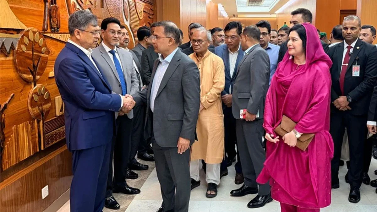চার দিনের সফরে জাপান পৌঁছেছেন প্রধানমন্ত্রী