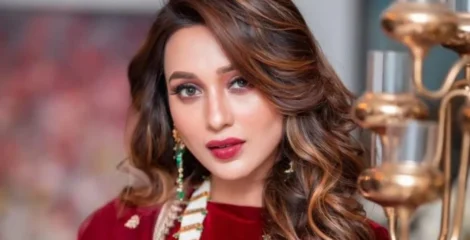 মিমির ‘হবু স্বামী’র আসল পরিচয় জানা গেল