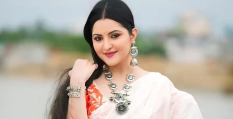 ‘আমি সঠিক পথেই আছি’, এআই ভিডিও বিতর্কে পরীমনি